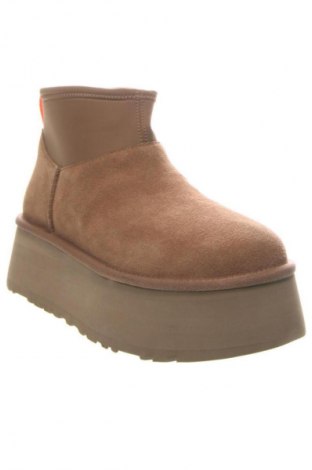 Dámské poltopánky UGG Australia, Veľkosť 40, Farba Béžová, Cena  204,95 €