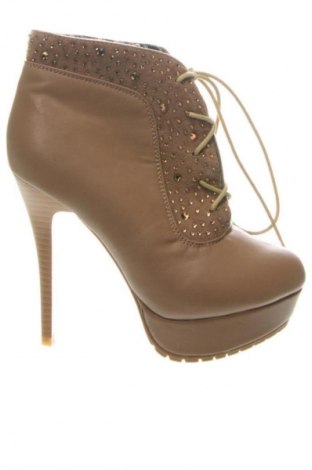 Női bokacsizma Unbranded, Méret 37, Szín Bézs, Ár 12 600 Ft