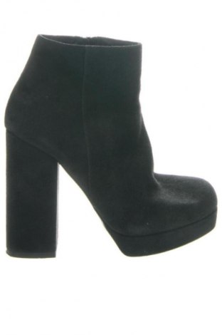 Γυναικεία μποτάκια Unbranded, Μέγεθος 35, Χρώμα Μαύρο, Τιμή 73,86 €