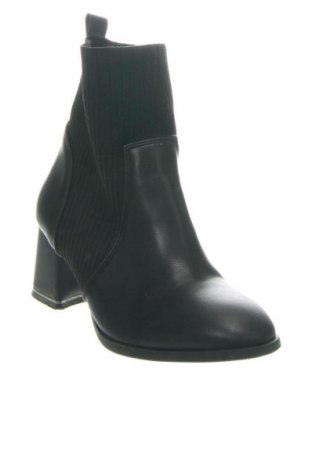 Γυναικεία μποτάκια Unbranded, Μέγεθος 38, Χρώμα Μαύρο, Τιμή 32,23 €