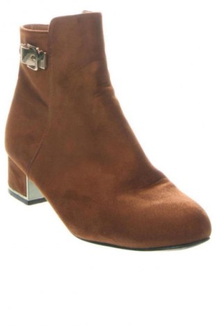 Női bokacsizma Unbranded, Méret 40, Szín Barna, Ár 12 600 Ft