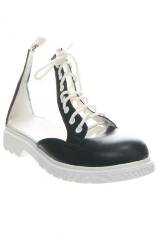 Γυναικεία μποτάκια Unbranded, Μέγεθος 40, Χρώμα Πολύχρωμο, Τιμή 32,23 €