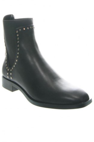 Damskie botki Zara, Rozmiar 38, Kolor Czarny, Cena 214,02 zł