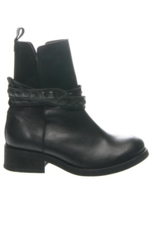 Női csizma Diesel, Méret 37, Szín Fekete, Ár 101 600 Ft