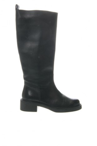 Дамски ботуши Gino Rossi, Размер 38, Цвят Черен, Цена 164,22 лв.
