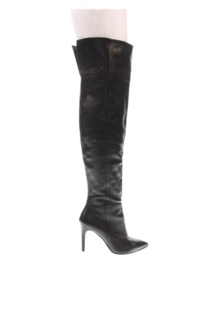 Damskie kozaki J. Szydlowski, Rozmiar 39, Kolor Czarny, Cena 292,13 zł