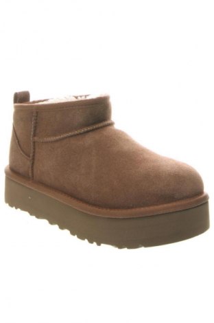 Damskie kozaki UGG Australia, Rozmiar 37, Kolor Brązowy, Cena 611,48 zł