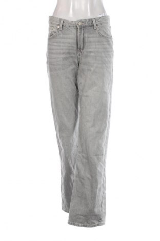 Damen Jeans Bershka, Größe M, Farbe Grau, Preis 17,99 €