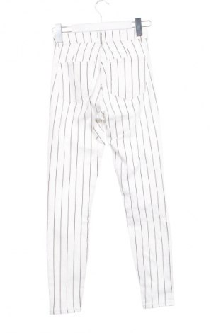 Blugi de femei Bershka, Mărime XXS, Culoare Multicolor, Preț 77,17 Lei