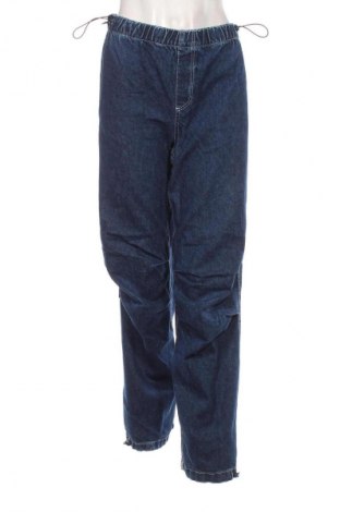 Dámské džíny  Bershka, Velikost XS, Barva Modrá, Cena  367,00 Kč