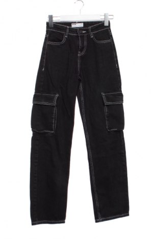 Blugi de femei Bershka, Mărime XXS, Culoare Negru, Preț 76,70 Lei