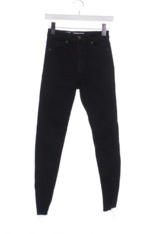 Női farmernadrág Bershka, Méret S, Szín Fekete, Ár 5 865 Ft