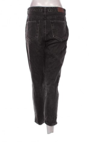 Dámske džínsy  Bershka, Veľkosť M, Farba Čierna, Cena  14,83 €