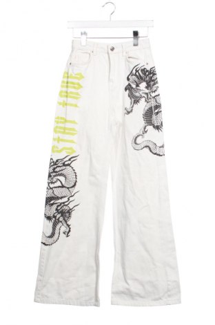 Damskie jeansy Bershka, Rozmiar XS, Kolor Kolorowy, Cena 104,74 zł