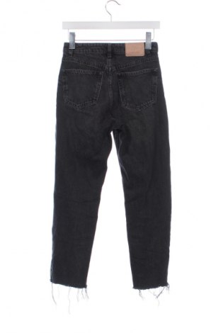 Női farmernadrág Bershka, Méret XS, Szín Szürke, Ár 4 788 Ft