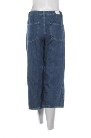 Dámské džíny  Bershka, Velikost L, Barva Modrá, Cena  369,00 Kč