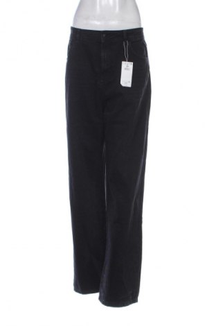 Dámske džínsy  Cropp, Veľkosť XXL, Farba Čierna, Cena  47,57 €