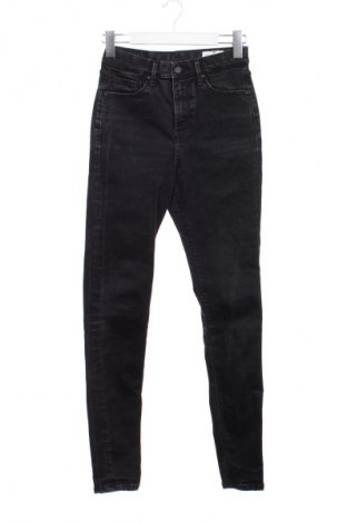 Dámské džíny  Cross Jeans, Velikost XS, Barva Černá, Cena  369,00 Kč