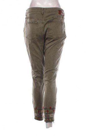 Blugi de femei Desigual, Mărime XL, Culoare Verde, Preț 197,00 Lei