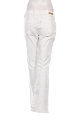 Дамски дънки Esmara, Размер L, Цвят Бял, Цена 25,99 лв.