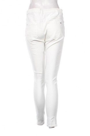 Damskie jeansy Esmara, Rozmiar M, Kolor Biały, Cena 67,41 zł