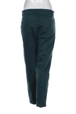 Damskie jeansy Essentials by Tchibo, Rozmiar L, Kolor Zielony, Cena 66,67 zł