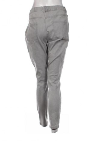 Дамски дънки Essentials by Tchibo, Размер L, Цвят Сив, Цена 19,99 лв.