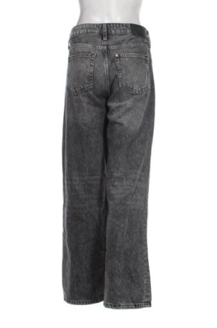 Damskie jeansy H&M, Rozmiar M, Kolor Czarny, Cena 69,99 zł