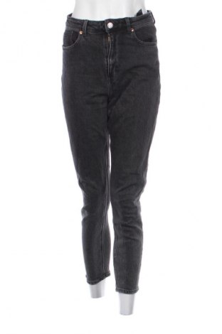 Damskie jeansy H&M, Rozmiar M, Kolor Czarny, Cena 67,00 zł