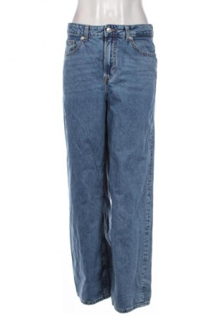 Дамски дънки H&M Divided, Размер M, Цвят Син, Цена 26,99 лв.