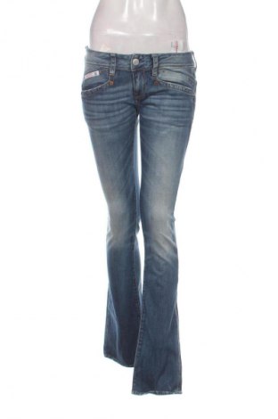 Dámske džínsy  Herrlicher, Veľkosť M, Farba Modrá, Cena  65,33 €