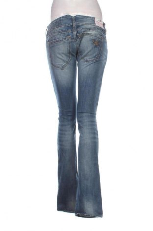 Dámske džínsy  Herrlicher, Veľkosť M, Farba Modrá, Cena  65,33 €