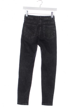 Dámske džínsy  House, Veľkosť XS, Farba Čierna, Cena  14,77 €