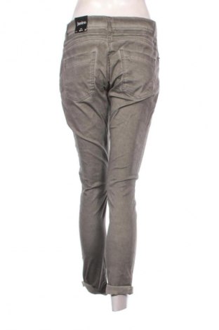 Damen Jeans Janina, Größe L, Farbe Grau, Preis 24,00 €