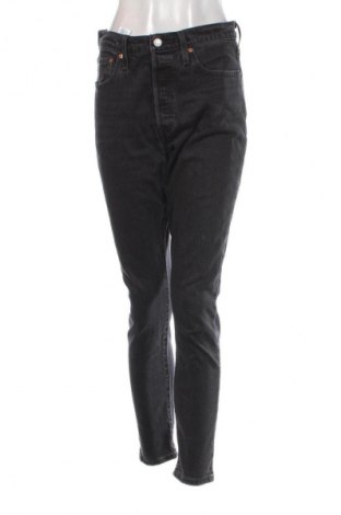 Дамски дънки Levi's, Размер L, Цвят Сив, Цена 75,99 лв.