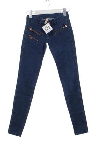 Dámske džínsy  Mango, Veľkosť S, Farba Modrá, Cena  17,95 €