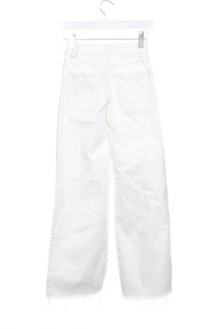 Дамски дънки Mango, Размер XXS, Цвят Бял, Цена 33,24 лв.