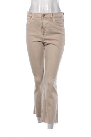 Дамски дънки Mango, Размер M, Цвят Бежов, Цена 33,82 лв.