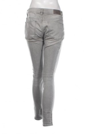 Damen Jeans Mango, Größe L, Farbe Grau, Preis 20,99 €