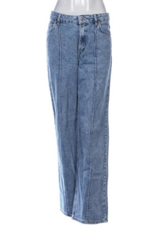 Дамски дънки Mango, Размер M, Цвят Син, Цена 33,24 лв.
