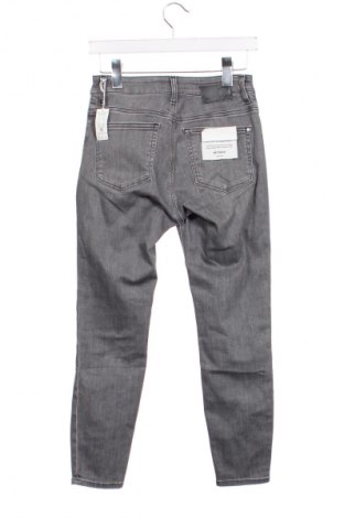 Дамски дънки Mavi, Размер XS, Цвят Сив, Цена 93,99 лв.