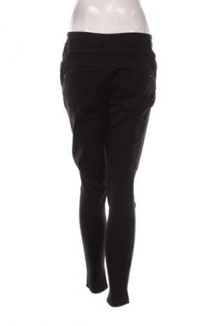Дамски дънки New Look, Размер L, Цвят Черен, Цена 29,15 лв.