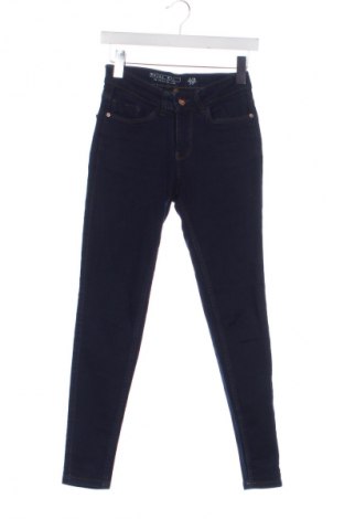 Дамски дънки Noisy May, Размер S, Цвят Син, Цена 40,89 лв.