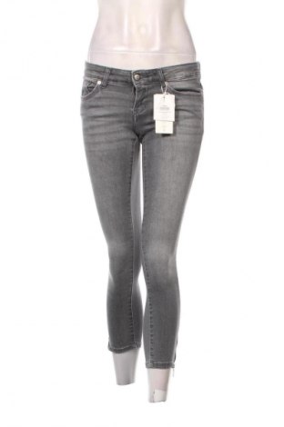 Dámske džínsy  ONLY, Veľkosť M, Farba Sivá, Cena  46,95 €