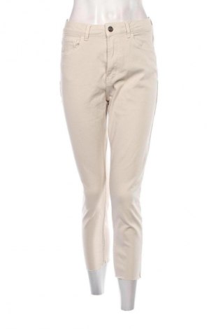 Dámske džínsy  ONLY, Veľkosť M, Farba Kremová, Cena  46,95 €