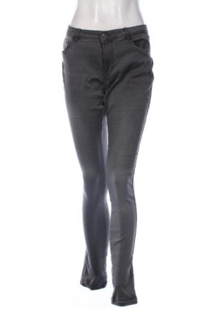 Damen Jeans ONLY, Größe XL, Farbe Grau, Preis € 17,38