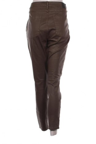 Дамски дънки Opus, Размер XL, Цвят Кафяв, Цена 39,99 лв.