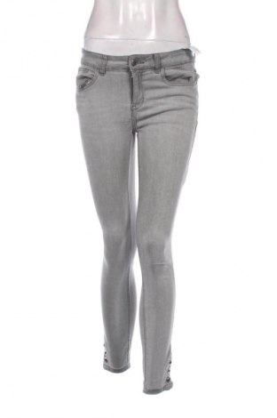 Дамски дънки Orsay, Размер S, Цвят Сив, Цена 28,88 лв.