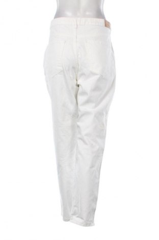 Női farmernadrág Perfect Jeans By Gina Tricot, Méret XXL, Szín Fehér, Ár 6 800 Ft