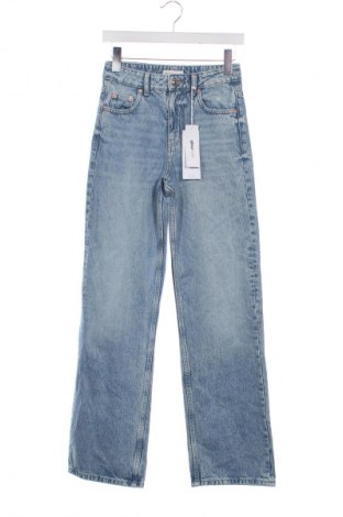 Dámske džínsy  Perfect Jeans By Gina Tricot, Veľkosť XS, Farba Modrá, Cena  39,38 €